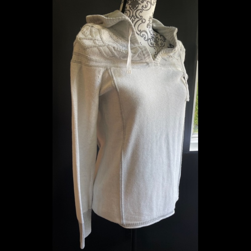 Vintage Eddie Bauer Pullover Sweater With Hood And Drawstring